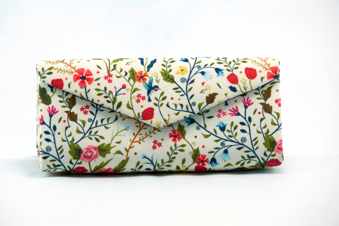 Floral Pattern White Hard Cover for Sunglasses
