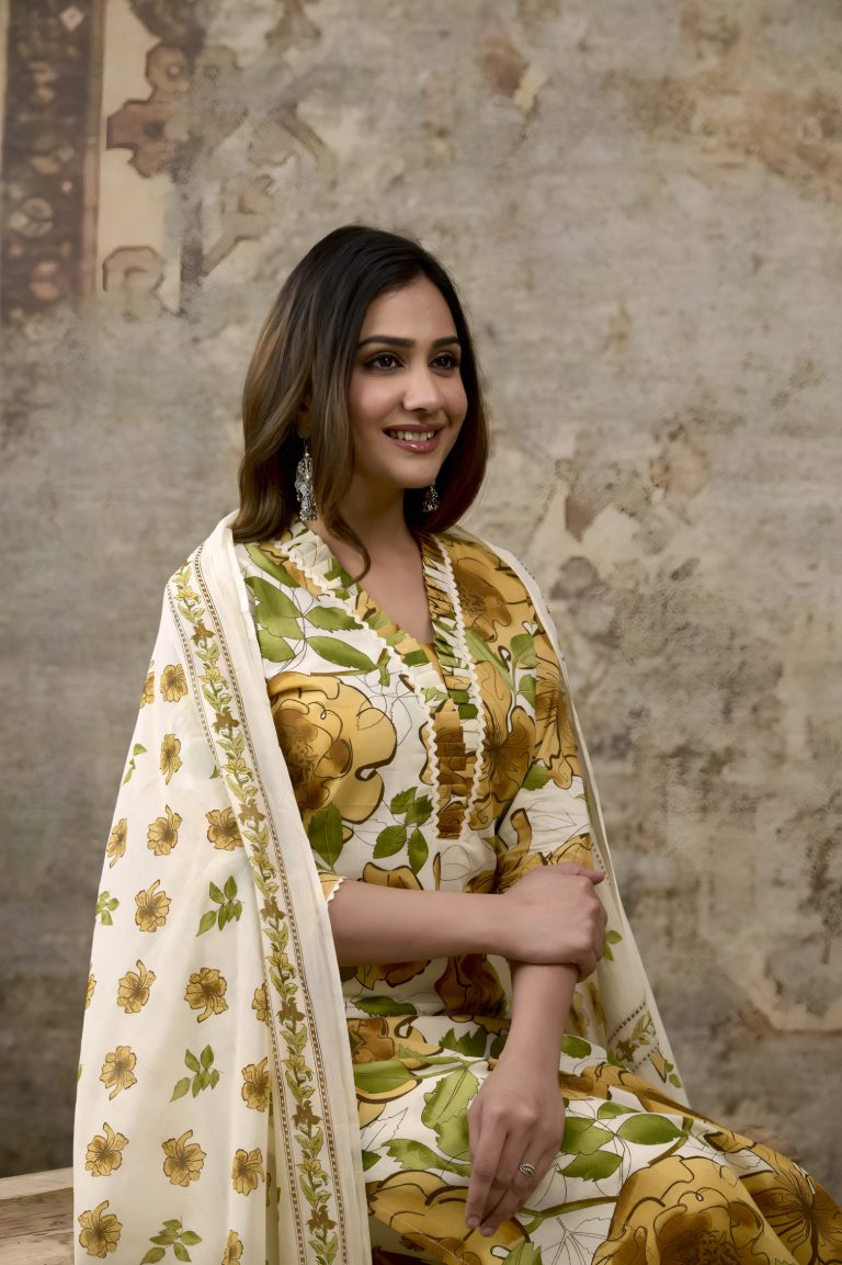 Floral Printed Women’s Salwar Set