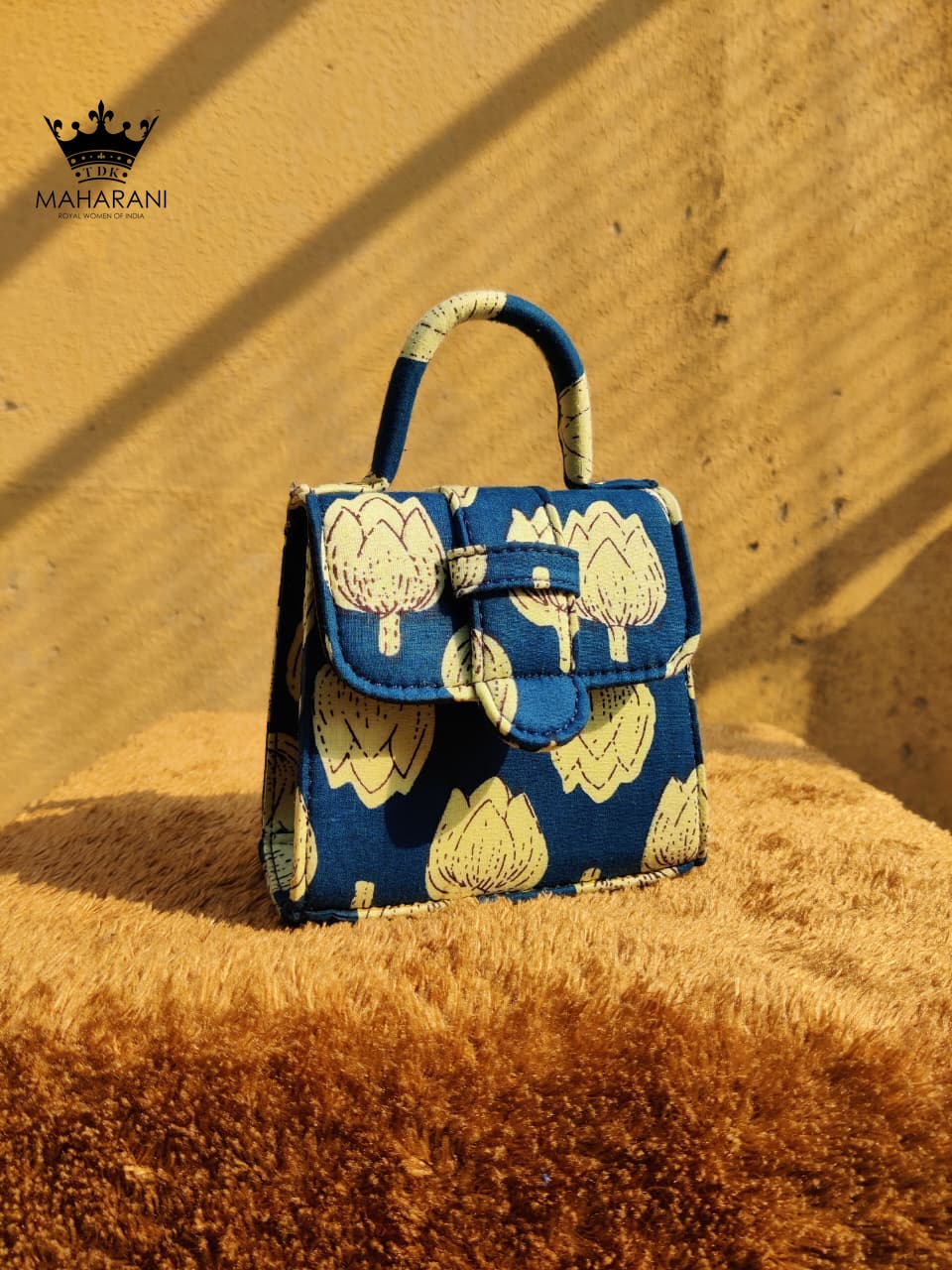 Blue Lotus Design Mini Chic Box Tote Bag