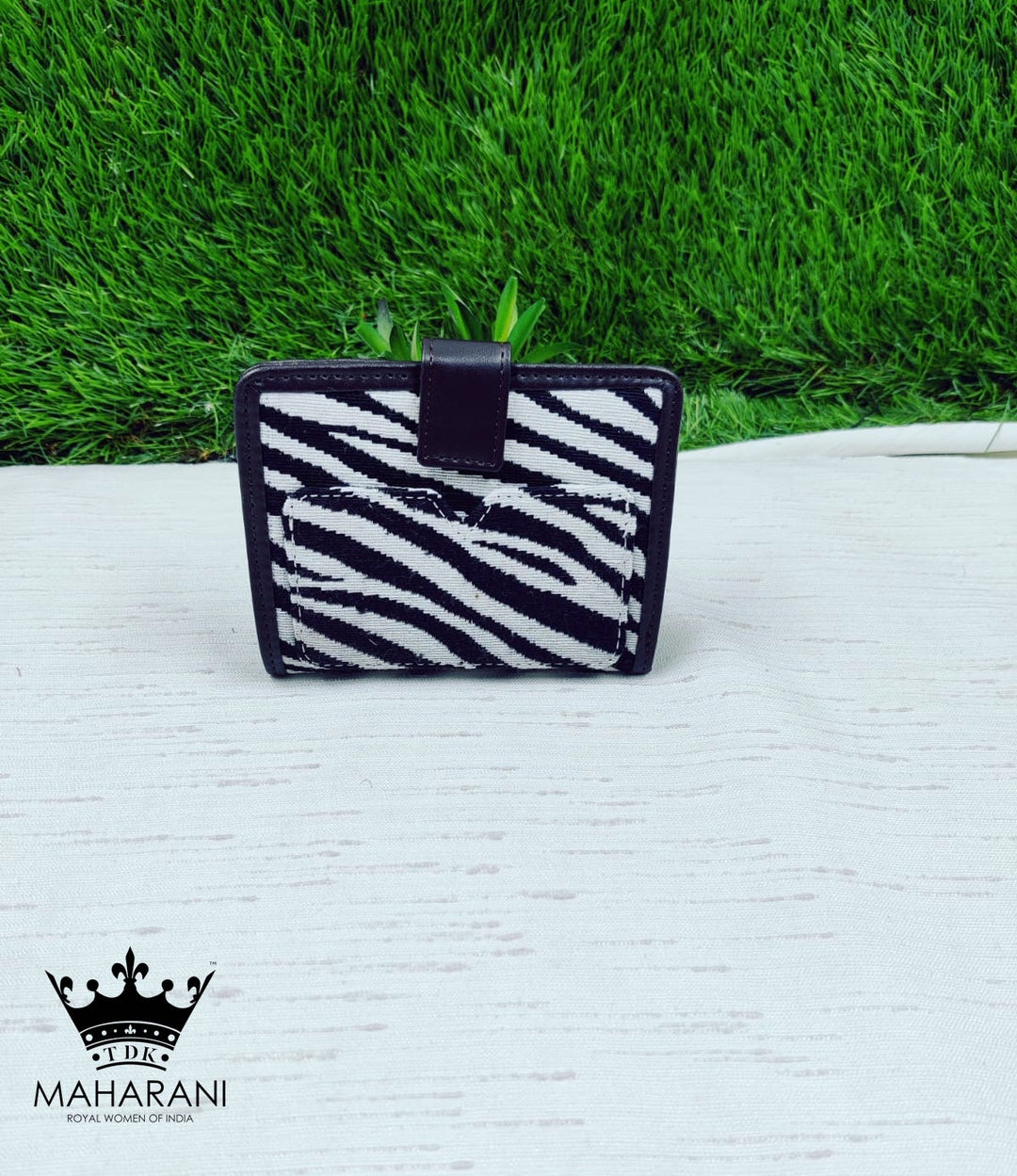 Black Zebra Style Handmade Jacquard Mini Wallet