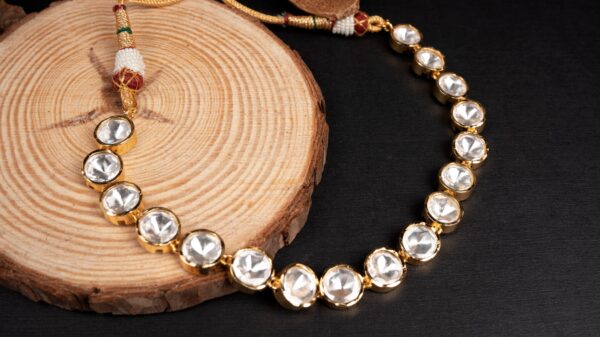 Gold Kundan Jewellery Choker Set