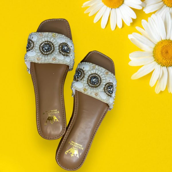 White Shell & Stone Embroidery Women’s Flats/Sliders