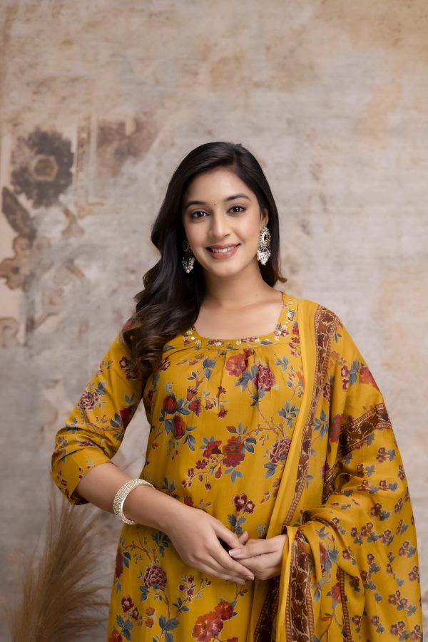 Yellow Multicoloured Floral Jaipuri Print Salwar Set