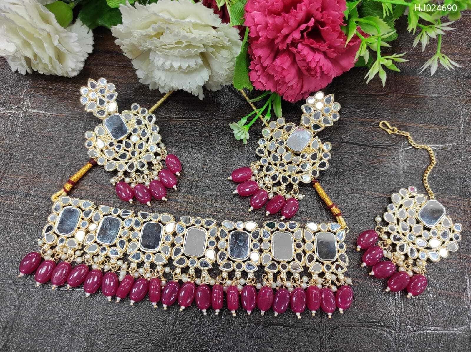 dark pink choker set