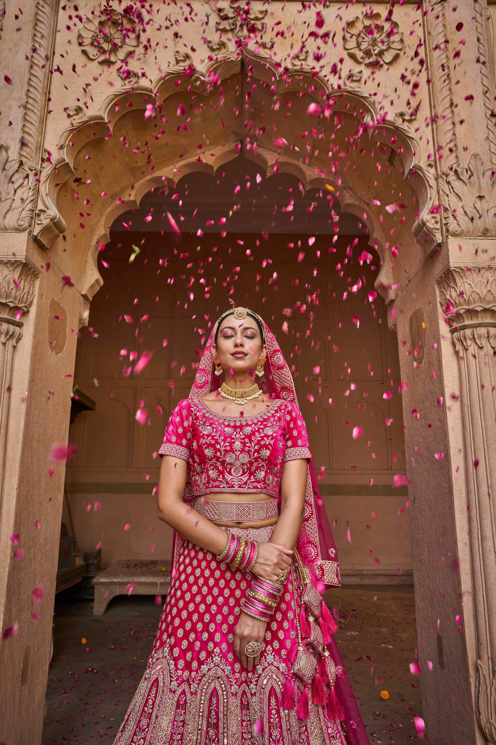 Stitched Medium Bridal Lehenga at Rs 20000 in New Delhi | ID: 16298170030