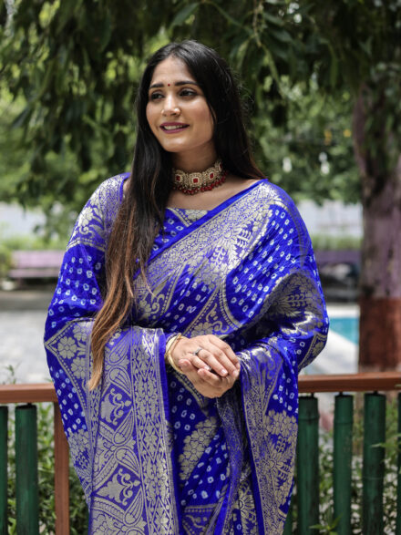 Buy Royal Blue Banarasi Pure Chiffon Georgette Saree Georgette Banarasi  Silk Handwoven Saree Designer Weaving Fabric Sari Women Gifts Fabric Online  in India - Etsy