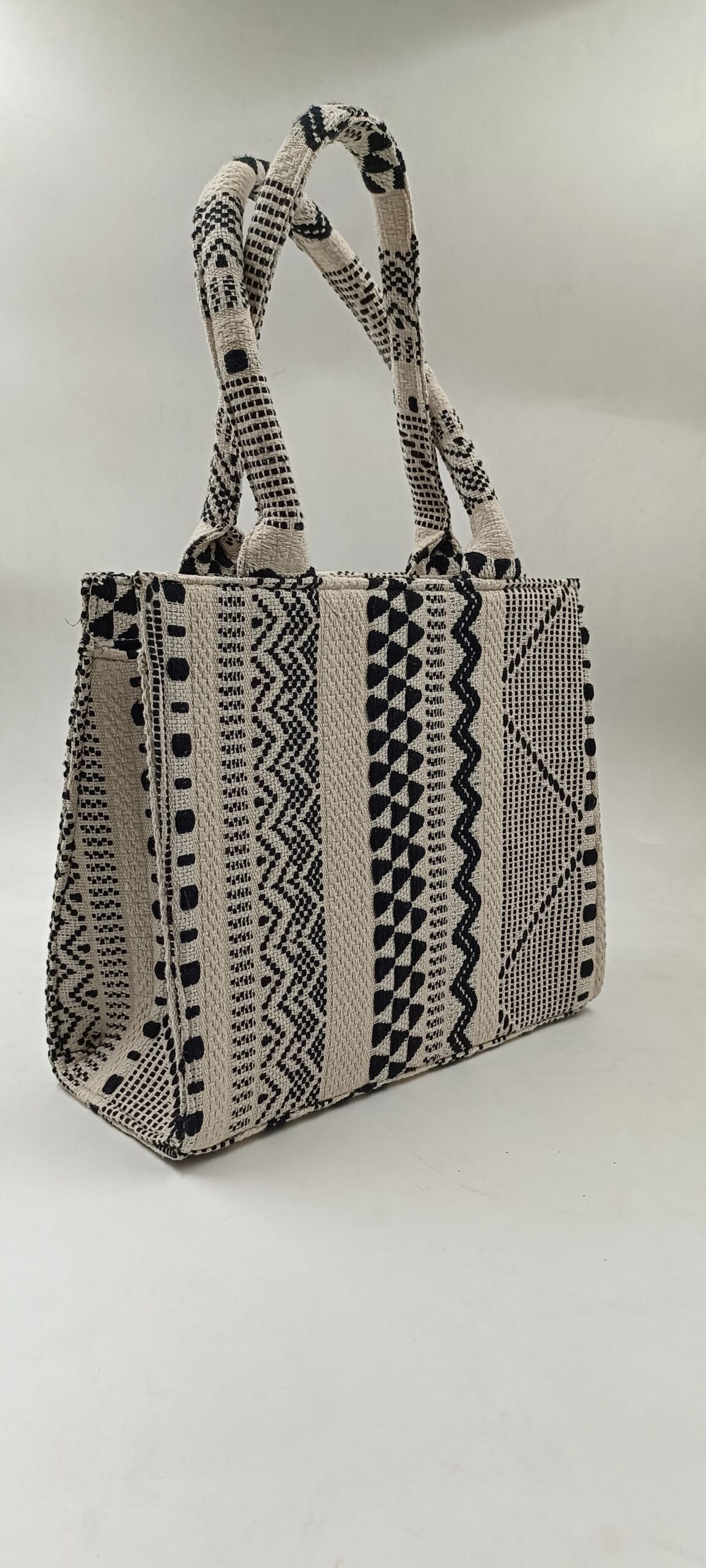 FF jacquard-motif tote bag | FENDI | Eraldo.com