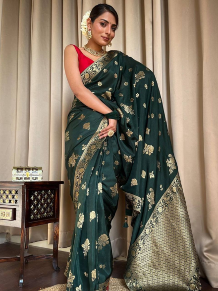 Green Banarasi Silk Sarees: Buy Latest Designs Online | Utsav Fashion