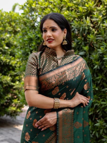 Artistic Green Soft Banarasi Silk Saree With Lovely Blouse P