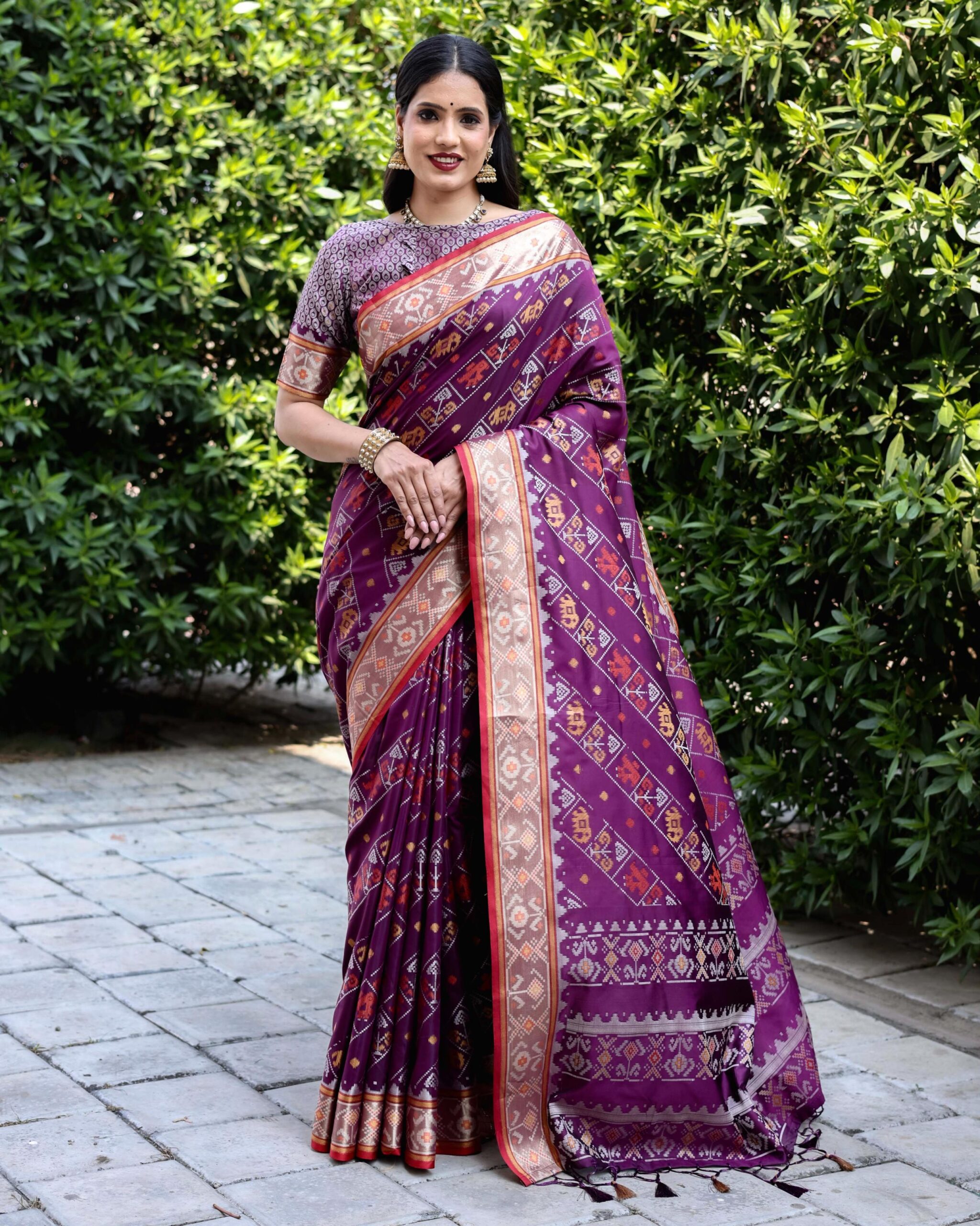 A Silk Medley Of Mesmerising designs For The Lovers Of Pattu Sarees –  Shopzters